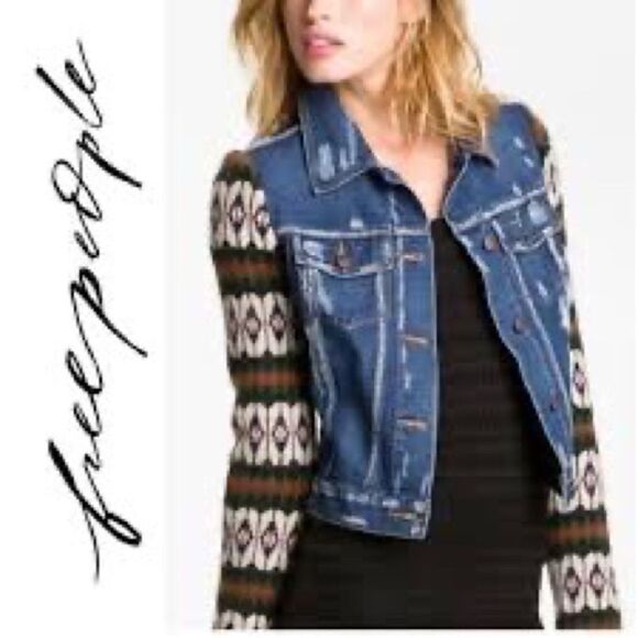 Free People Cyprus Aztec Print Sleeve Jean Jacket Sz XS - Picture 1 of 8